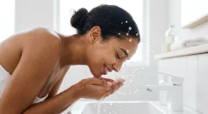 Natural turmeric face mask for skin lightening and a healthy glow